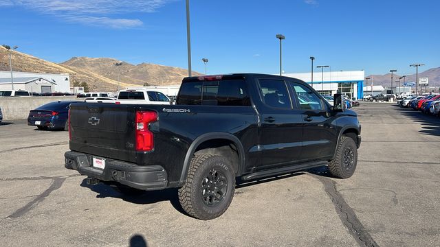 2023 Chevrolet Silverado 1500 ZR2 3