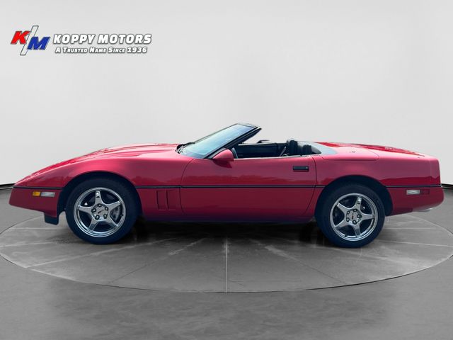 1988 Chevrolet Corvette Base - Red exterior view 2