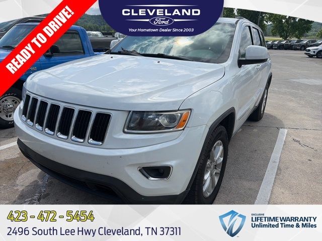 Bright White Clearcoat 2016 Jeep Grand Cherokee Laredo SUV / Crossover 4X2 8-Speed Automatic