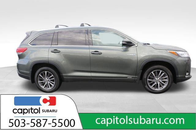 2017 Toyota Highlander Hybrid XLE 19