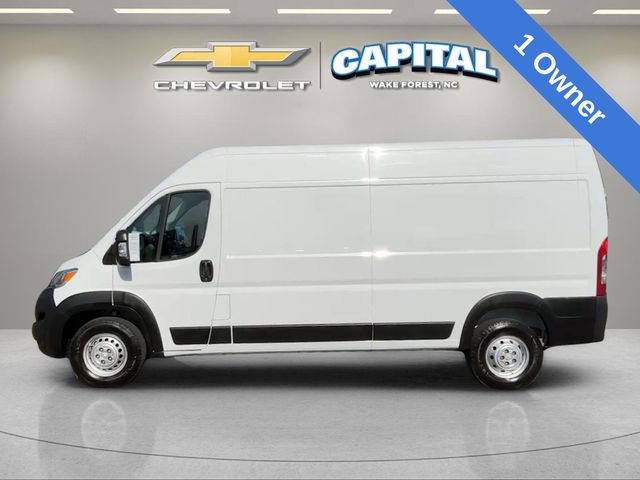 Used 2025 White Ram High Roof image 2