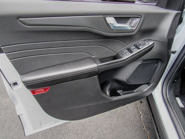 Photo of 2025 Ford Escape Plug-In Hybrid Base in Dallas, GA - 8,  2025 Ford Escape Plug-In Hybrid Base:167410