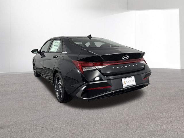 New 2025 Hyundai Elantra Hybrid For Sale in Indianapolis, IN