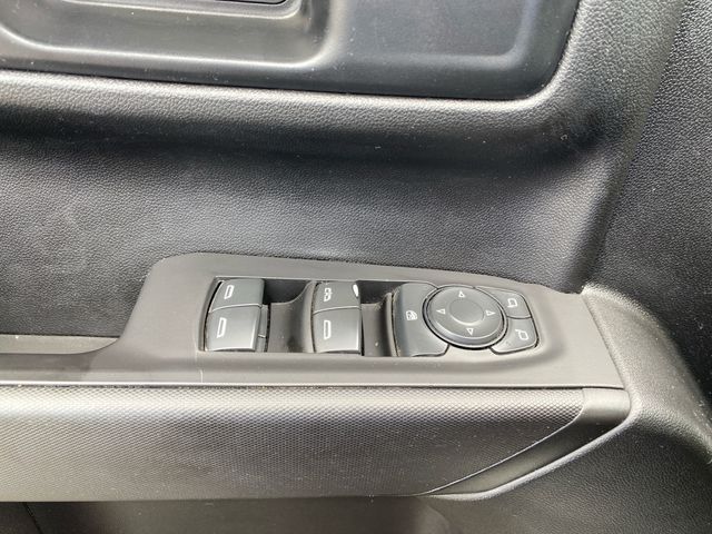 ChevroletSilverado 150017