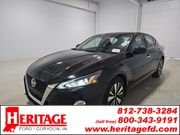Super Black Clearcoat 2019 Nissan Altima Sedan All-Wheel Drive Continuously Variable Transmission