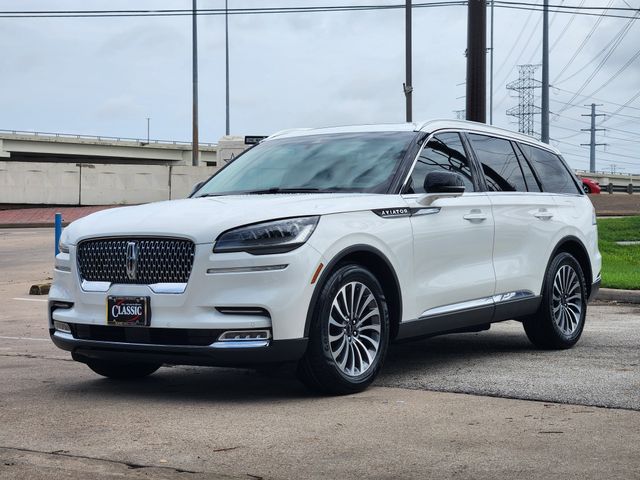 2021 Lincoln Aviator Reserve White at Bayshore Chrysler Jeep Dodge Ram