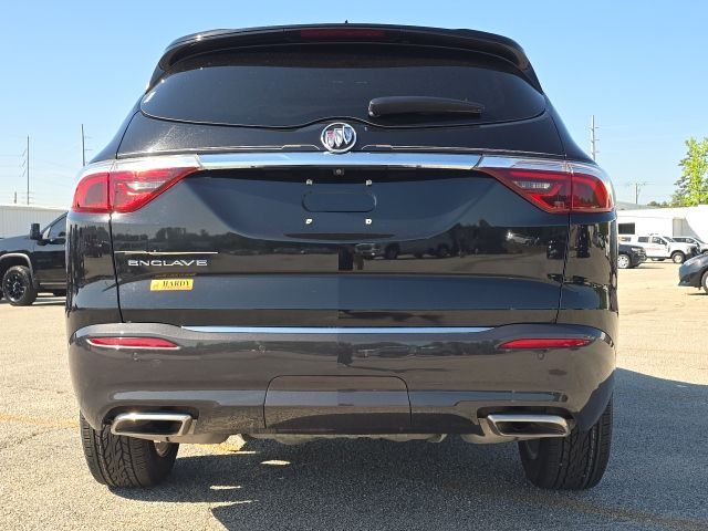 2022 Buick Enclave Essence:C02611
