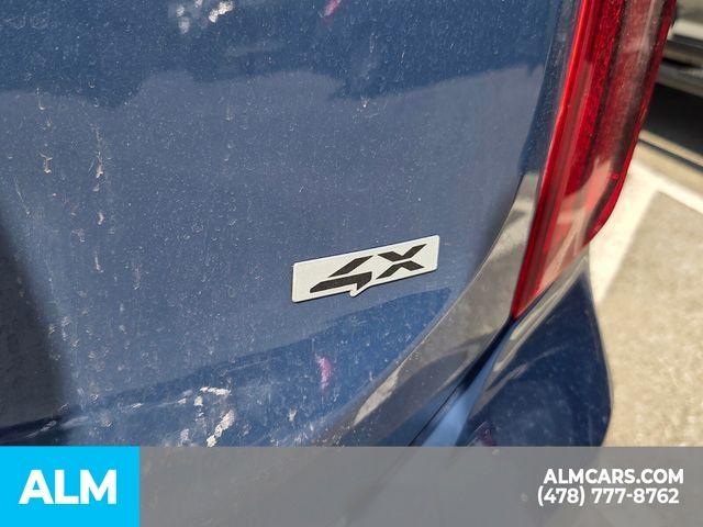 Used 2025 Black Kia S image 21