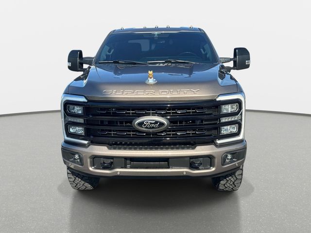 Used 2023 Gray Ford Lariat image 10