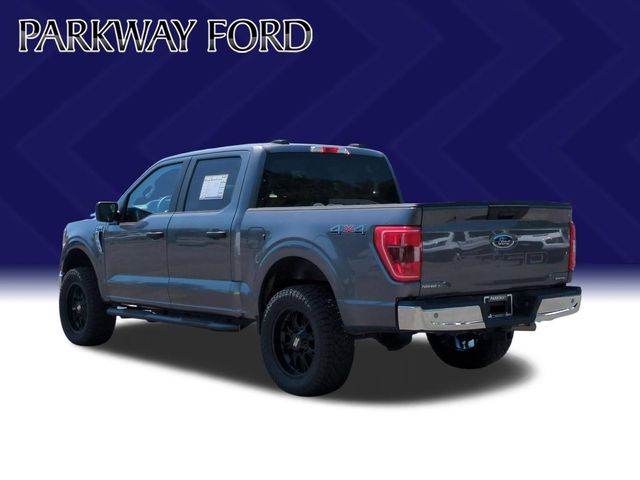 Used 2023 Gray Ford XLT image 3