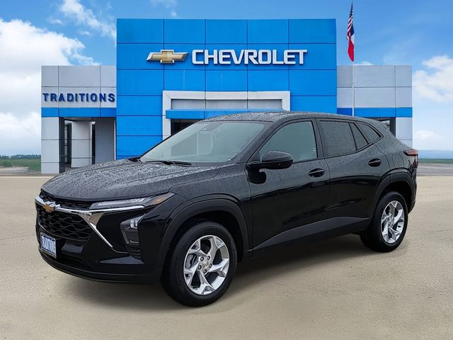 2026 Chevrolet Trax LS - 4