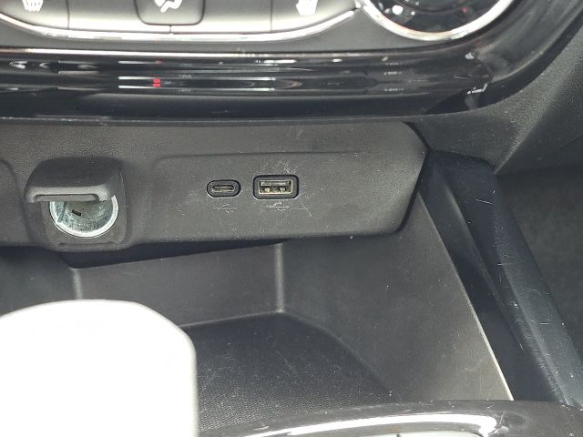 2024 Chevrolet Trax ACTIV:C02668