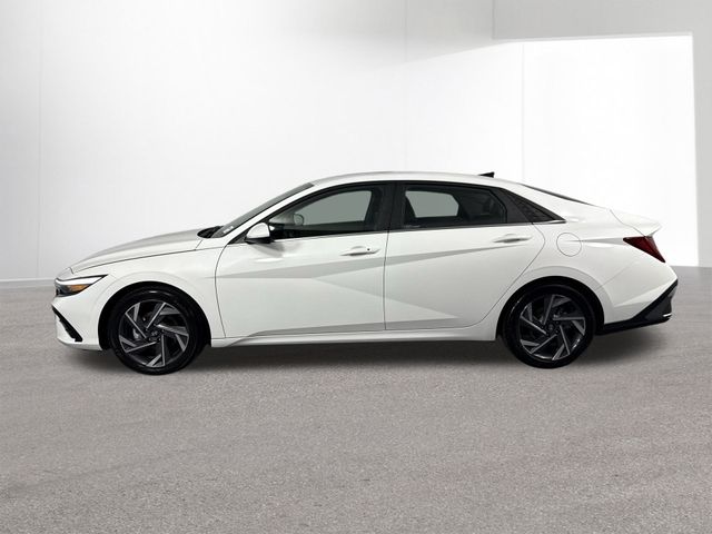 Used 2025 Hyundai Elantra For Sale in Indianapolis, IN