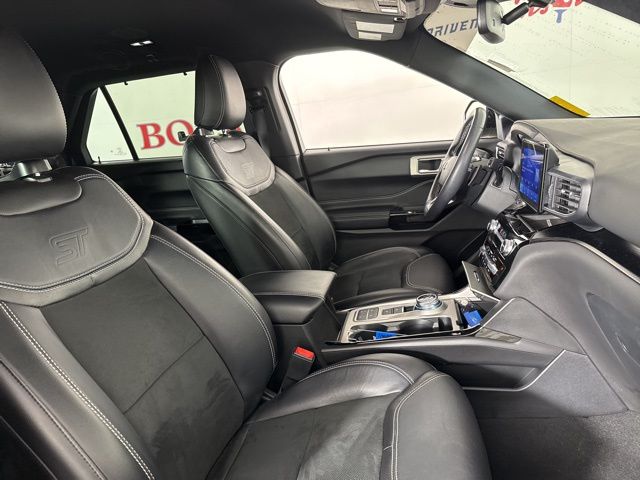 2022 Carbonized Gray Metallic Ford Explorer ST RWD SUV