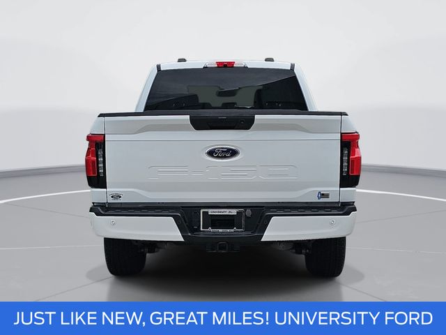 Used 2023 White Ford XLT image 4