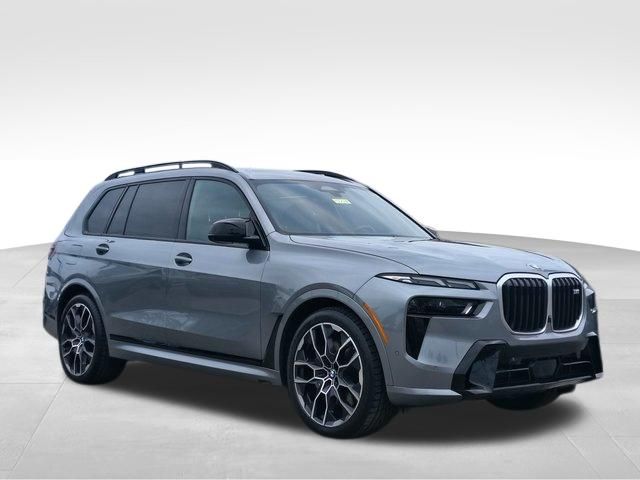 2024 BMW X7 M60i AWD