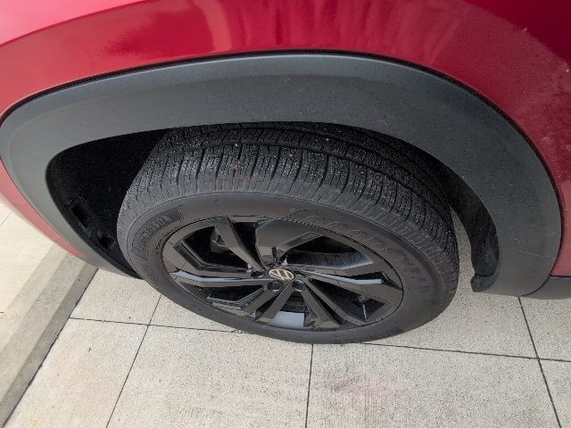 2023 Volkswagen Atlas 3.6L V6 SE w/Technology Blue at Sutliff Volkswagen
