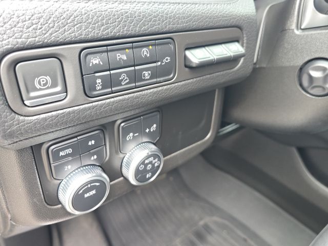 2022 GMC Yukon XL Denali:45449A