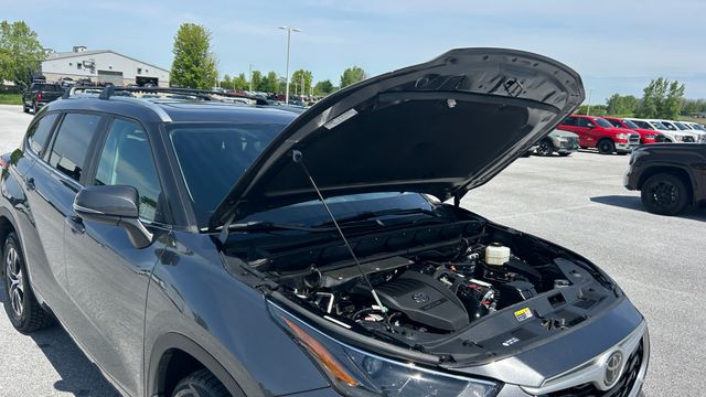 Used 2023 Toyota Highlander SUV
