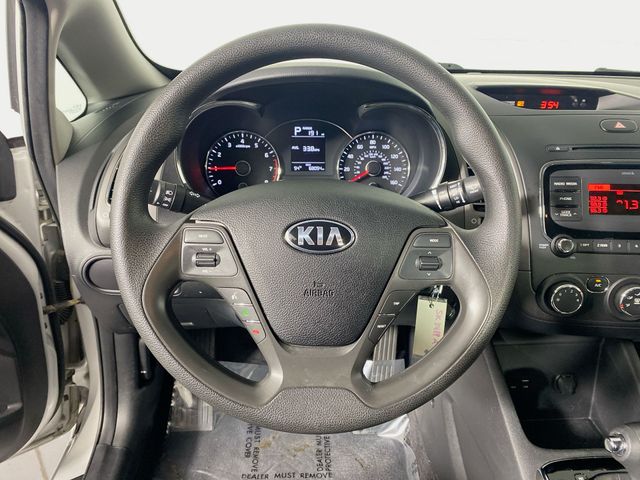 2017 Kia Forte LX 9