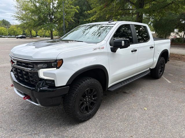 Summit White 2023 Chevrolet Silverado 1500 Pickup Truck Four-Wheel Drive Automatic