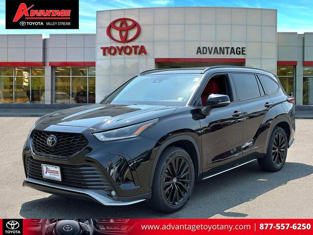 Used 2023 Toyota Highlander SUV
