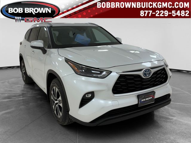 2022 Toyota Highlander Hybrid XLE AWD