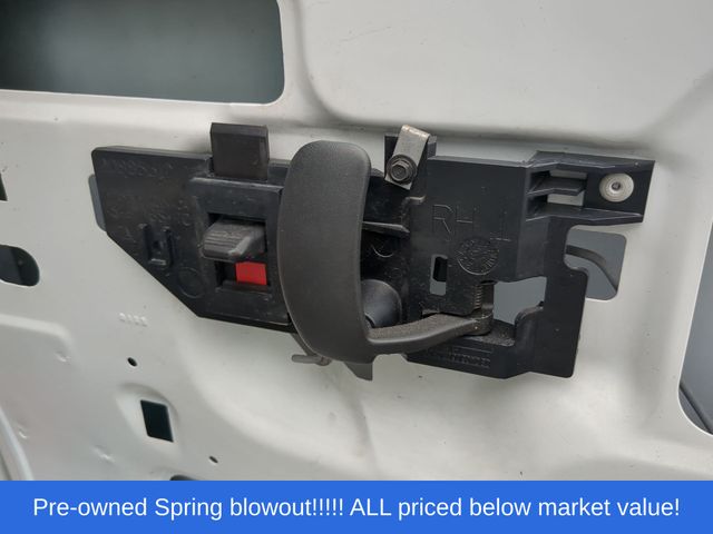 Used 2016 White Chevrolet Work Van image 34
