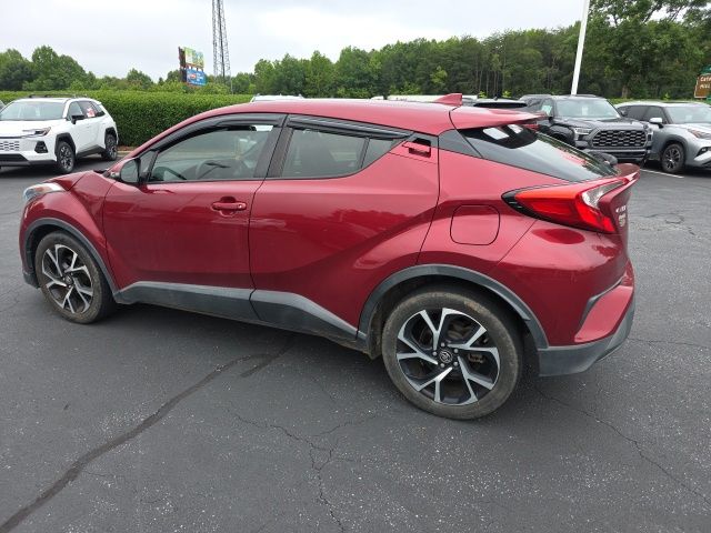 2018 Toyota C-HR XLE - Photo 8