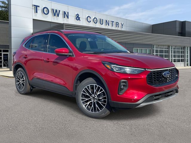 Rapid Red Metallic Tinted Clearcoat 2025 Ford Escape Hybrid Plug-in SUV / Crossover Front-Wheel Drive Continuously Variable Transmission