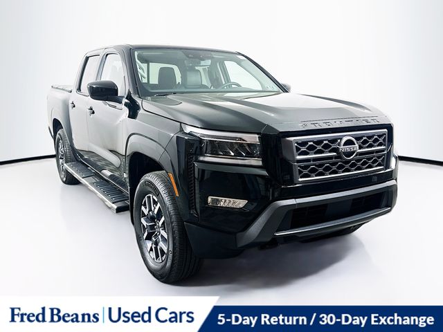 Super Black 2024 Nissan Frontier SL 4dr Crew Cab 4WD Pickup Truck Four-Wheel Drive 9-Speed Automatic Overdrive