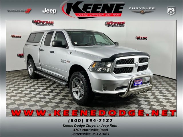 Bright Silver Clearcoat Metallic 2015 RAM 1500 Express Quad Cab 4WD Pickup Truck Four-Wheel Drive 8-Speed Automatic