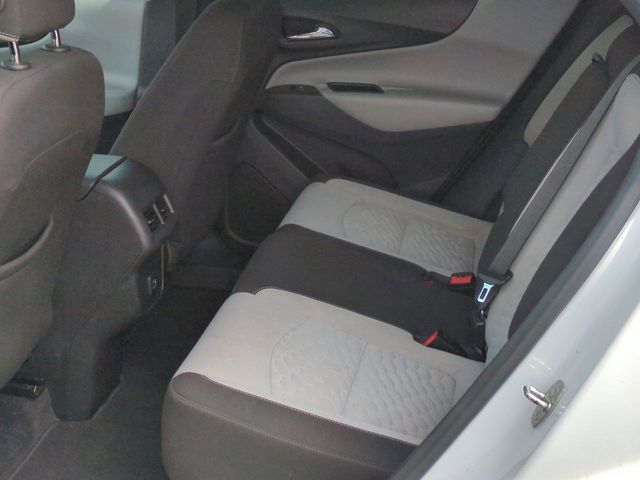 2021 Chevrolet Equinox LS photo