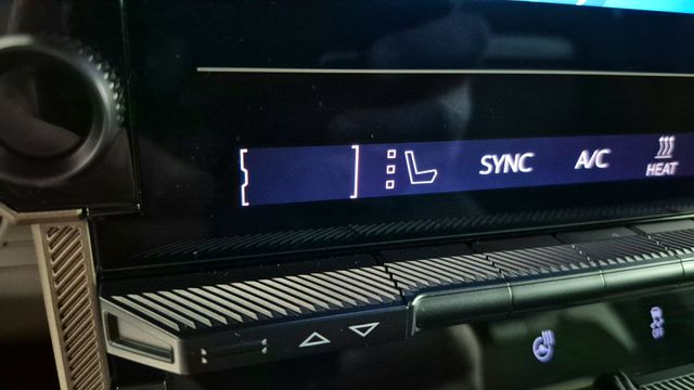 2024 GMC Hummer EV Pickup