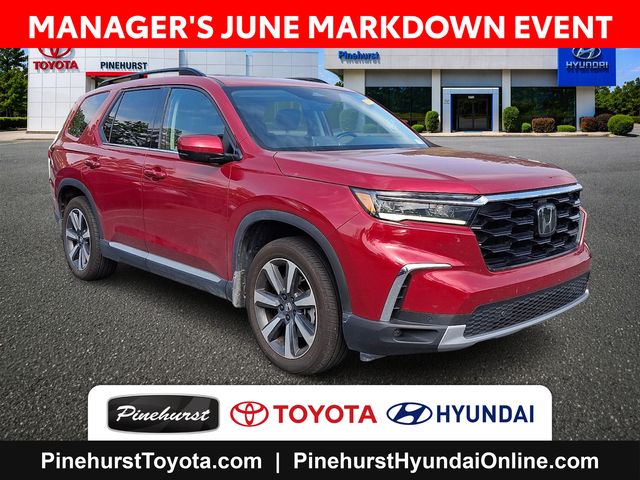 2024 Honda Pilot Touring 2WD's photo