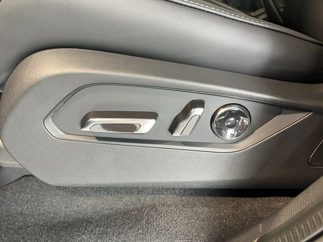 2026 Acura MDX Technology Package - Nh-885m/Liquid_Car exterior view 15