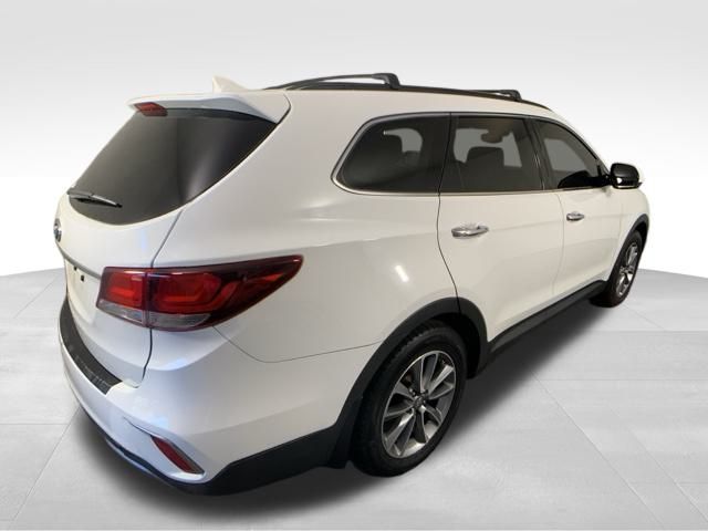 2018 Hyundai Santa Fe SE 6