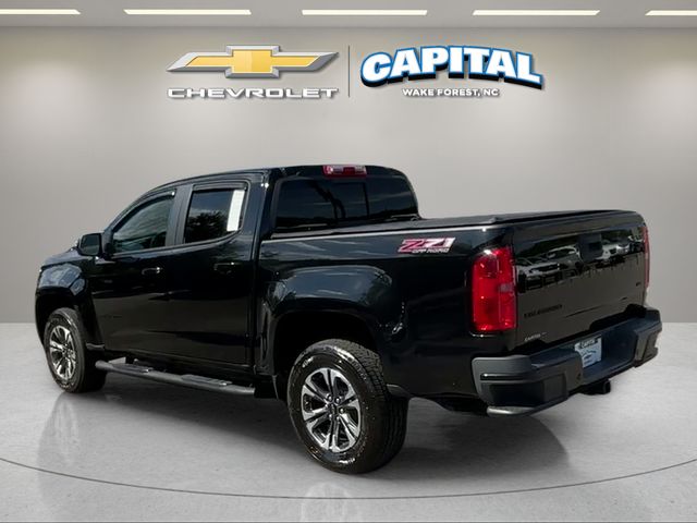 Used 2022 Black Chevrolet Z71 image 3