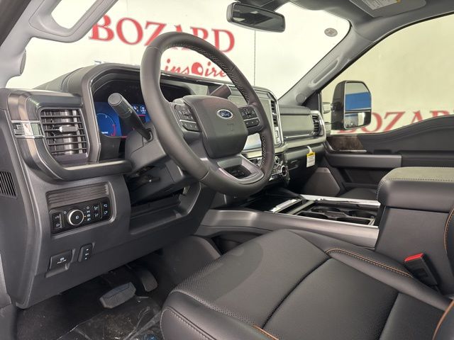 2025 Glacier Gray Metallic Tri-Coat Ford Super Duty F-250 SRW Lariat 4X4 Truck