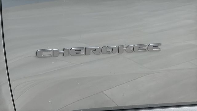 New 2026 Sting-Gray Clearcoat Jeep Limited image 39