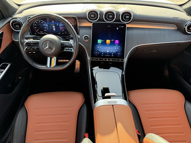 2025 Mercedes-Benz GLC GLC 300 - 8