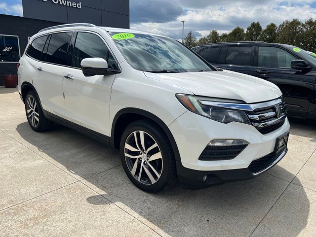 White 2016 Honda Pilot SUV / Crossover All-Wheel Drive 9-Speed Automatic