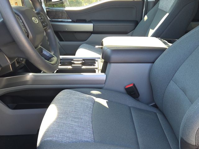 New 2026 White Ford XLT image 18