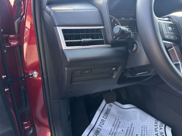 Used 2025 Mitsubishi Outlander SUV