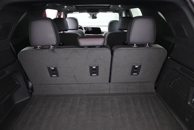 Used 2025 Chevrolet Traverse SUV