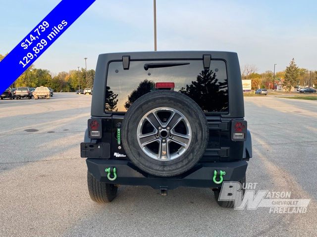 2012 Jeep Wrangler Unlimited Sahara 4