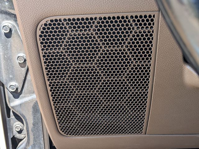 2011 Jeep Wrangler - Image 16