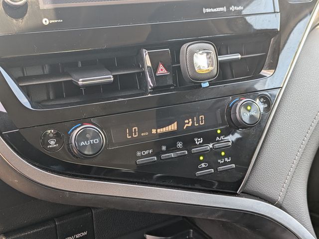 2023 Toyota Camry Hybrid - Image 18