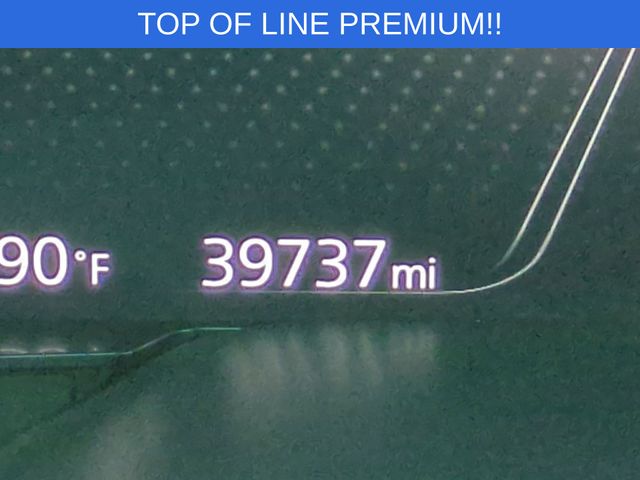 Used 2025 Silver Mazda 3.3 Turbo Premium image 23