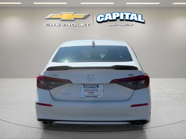 Used 2024  Honda Base image 4